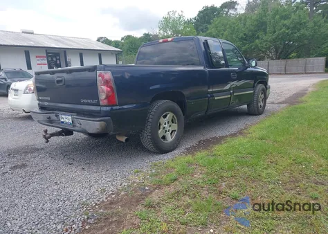 2005 Chevrolet Silverado 1500 Ls z USA, uszkodzony, nr VIN 1GCEC19X75Z229734